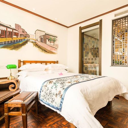 Nostalgia Hotel Near Tianjin Polar Ocean Word- Tianjin Fonte Joy World, 10 Minutes Drive Away From Tianjin Tanggu High-Speed Railway Station, Free Ice-Cream, Mineral Water, Snacks And Laundry Service, English Communication Well Exterior foto