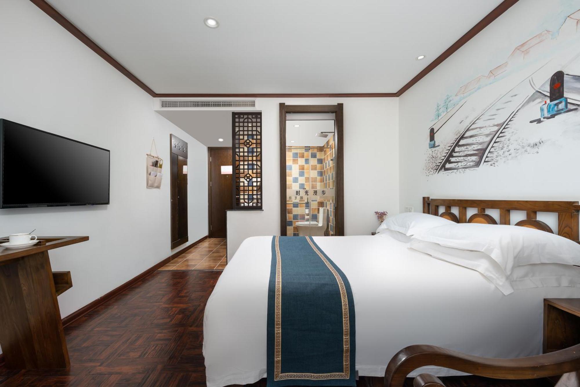 Nostalgia Hotel Near Tianjin Polar Ocean Word- Tianjin Fonte Joy World, 10 Minutes Drive Away From Tianjin Tanggu High-Speed Railway Station, Free Ice-Cream, Mineral Water, Snacks And Laundry Service, English Communication Well Exterior foto